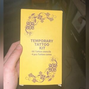 NIB: temporary tattoo kit ( henna tattoos )